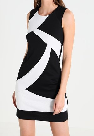 Anna Field by Zalando Robe fourreau - black