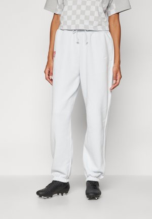 LFC PANT - Klubbklær - pure platinum/white