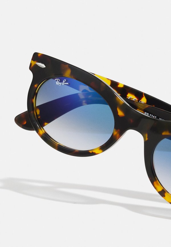 WAYFARER OVAL UNISEX Sunglasses Product Details