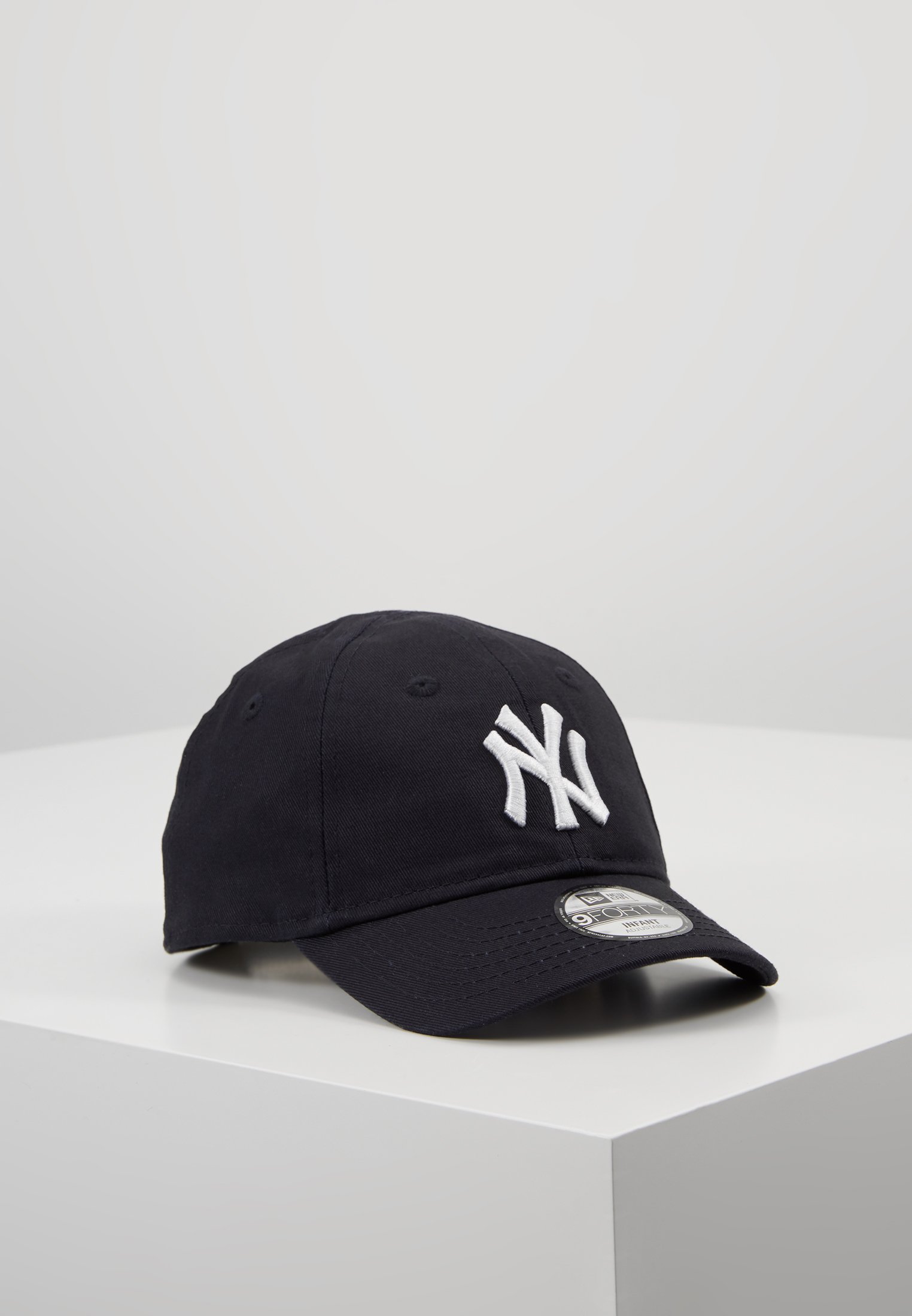 New Era Baby My First 9forty New York Yankees Cap Navy Optic White Dark Blue Zalando Co Uk