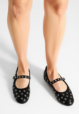 Ankle strap ballet pumps - black