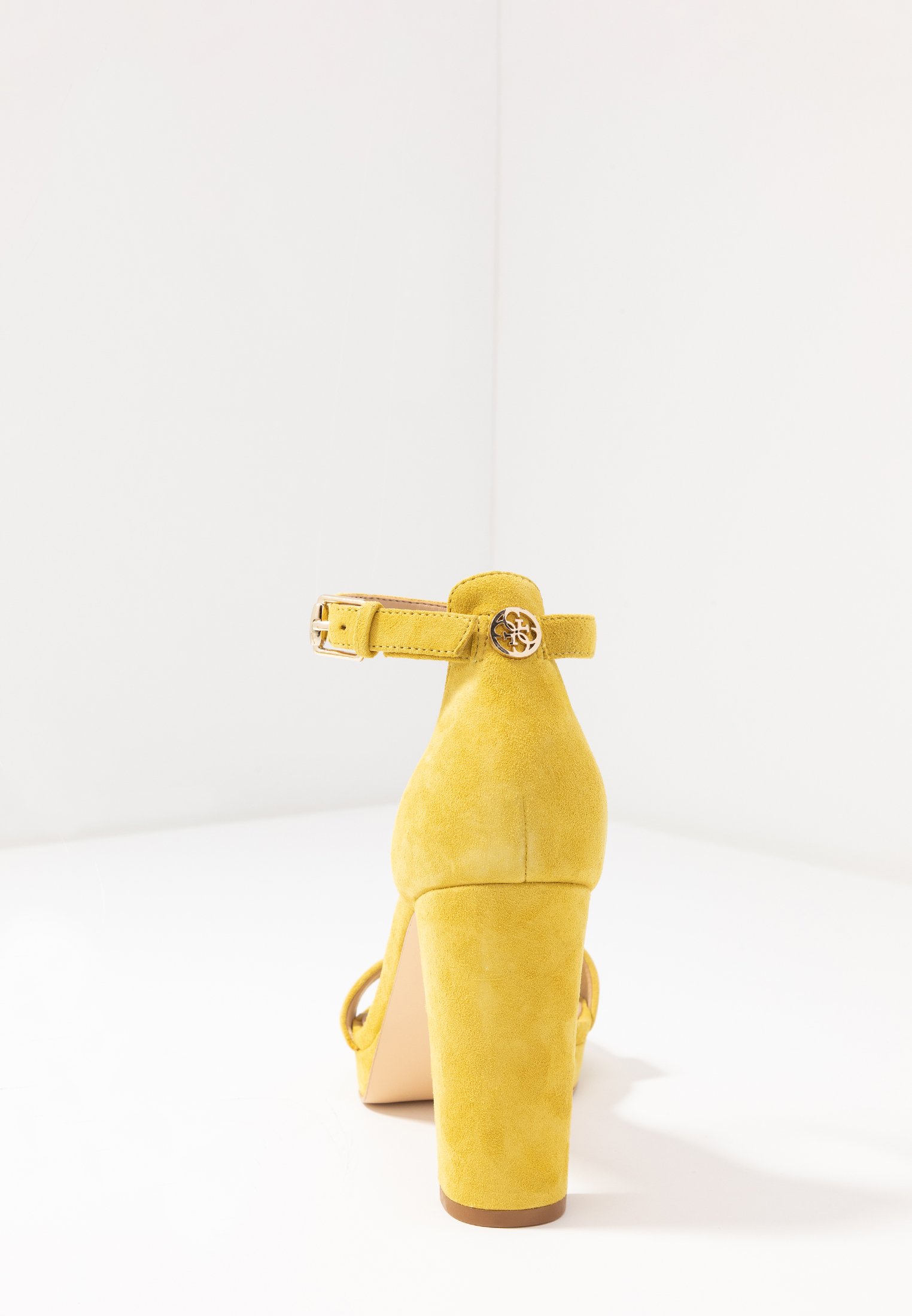 Guess OMERE Sandalen met hoge hak yellowGeel Zalando.nl Tamaris Enkellaarsjes met hoge hak yellowGeel Zalando.nl