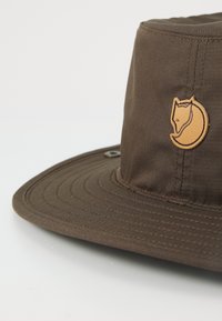 Fjällräven ABISKO SUMMER HAT UNISEX - Hatt - dark olive
