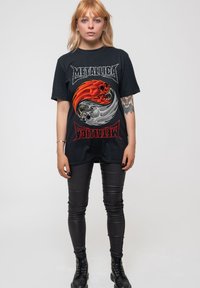 Paradiso Clothing METALLICA YIN YANG UNISEX - Print T-shirt - black