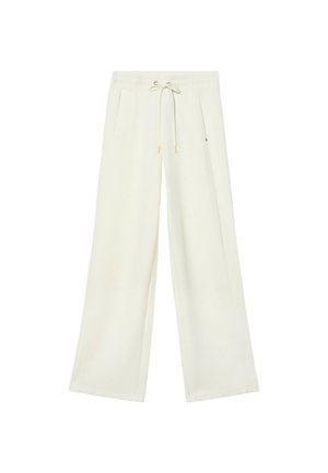 Białe, szerokie spodnie o gładkiej fakturze, z elastycznym pasem na sznurek, dwoma bocznymi kieszeniami i subtelnymi detalami szycia.
