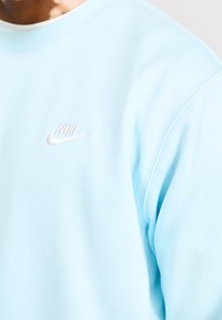 Nike Sportswear CLUB - Mikina - glacier blue/white