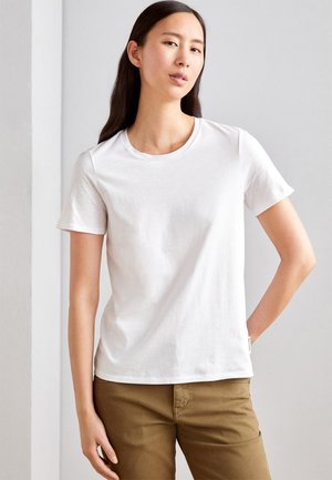 SHORT SLEEVE ROUND NECK - Basic T-shirt - weiß