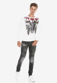 Cipo & Baxx Langarmshirt - white