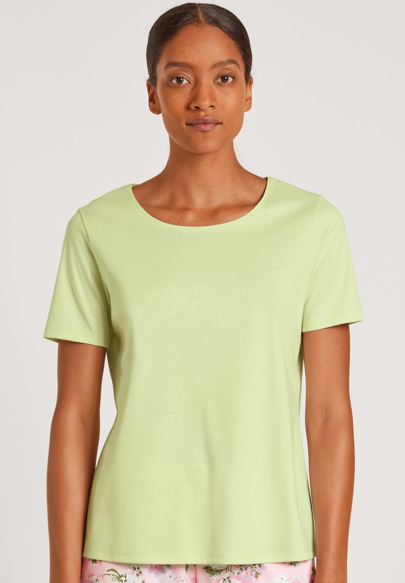 Lichtgroene T-shirt met korte mouwen, ronde halslijn en een gladde textuur. Minimalistisch ontwerp, geschikt voor casual kleding.