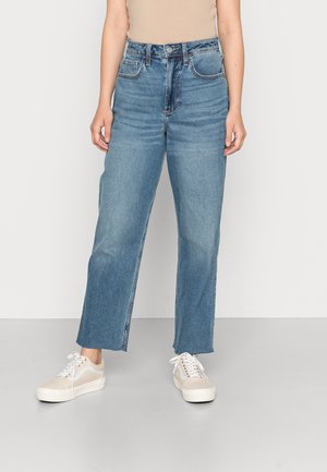 CURVY KNEE VINT  - Calças de ganga de perna direita - blue