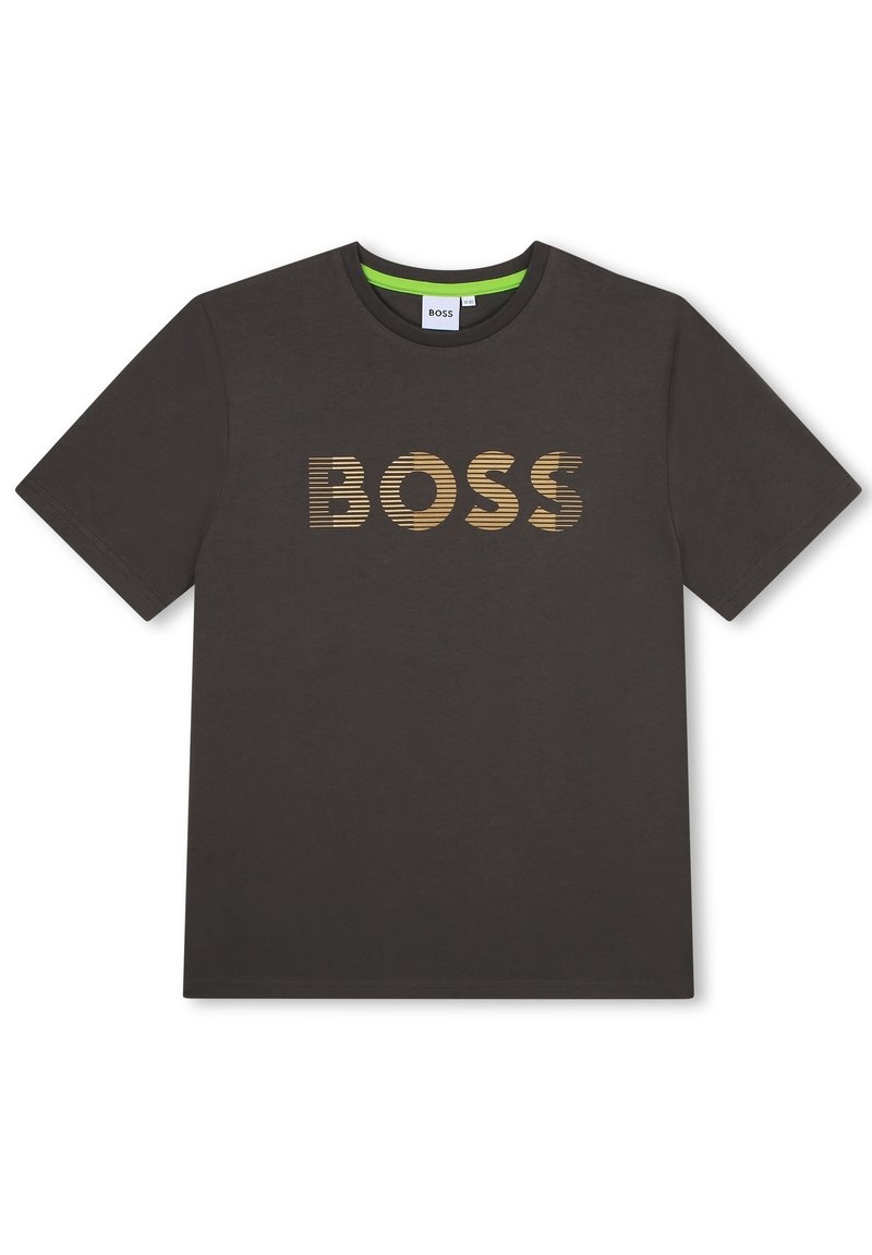 Tmavě šedé tričko vyrobené z bavlny s krátkými rukávy. Uprostřed se nachází výrazné pruhované zlaté logo "BOSS" a má kulatý výstřih.