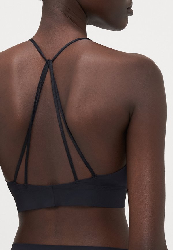 DREAM CROSSOVER BRALETTE - Shapewear3