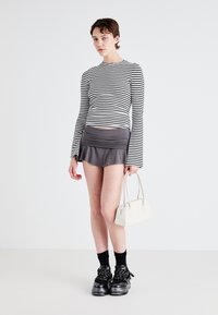 Koi Footwear METAMORPHOSIS UNISEX - Sapatilhas - black