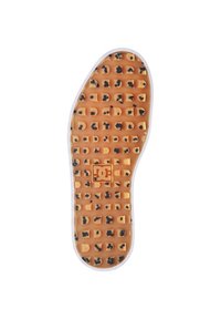 Gumová podrážka v oranžové barvě s černými akcenty, s texturovaným vzorem pro lepší přilnavost a logem uprostřed. Hladké okraje a zaoblený tvar.