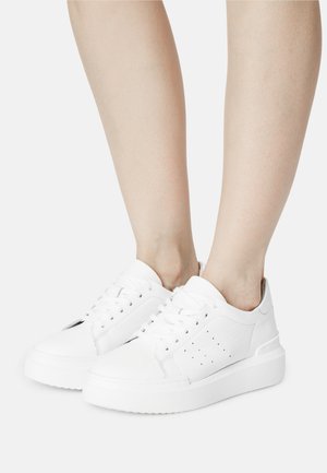 Baskets basses - white