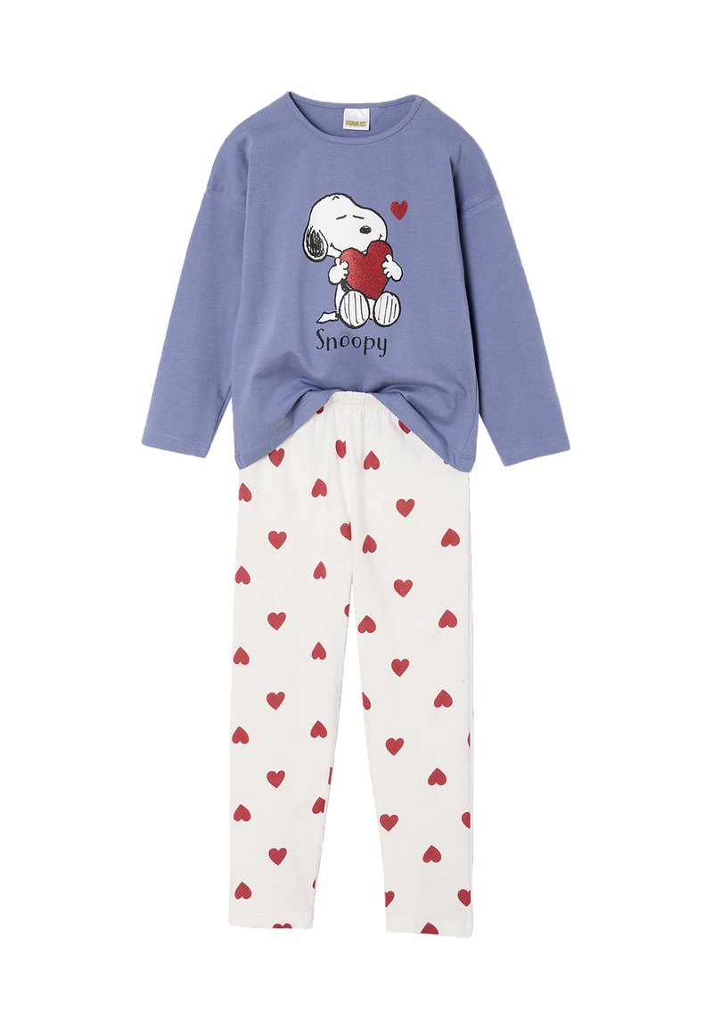 Snoopy-themed pajama set featuring a blue long-sleeve top with graphic print and white pants with red heart patterns. Soft cotton material.
