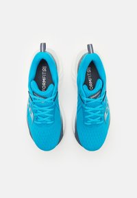 Saucony TRIUMPH 22 - Silniční běžecké boty - viziblue/dusk
