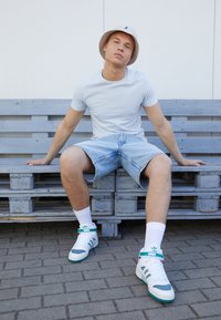 Levi's® SLIM CREW NECK TEE - 2 PACK - T-shirt básica - arctic ice/sunset blue