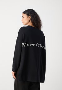 Marc O'Polo ROUND NECK - Mikina - black