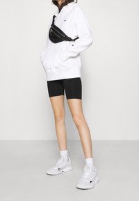 Champion Reverse Weave Luvtröja - white