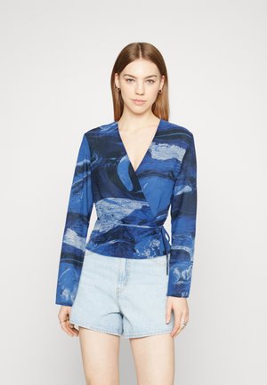 Monki Μπλούζα - blueliquid