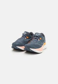 Saucony ENDORPHIN SPEED 4 - Tekaški copati za cesto - dusk/peel