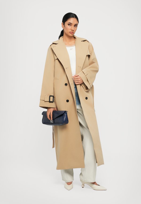 SANDEE - Trenchcoat - cornstalk4