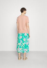 Pieces PCRIA FOLD UP SOLID TEE - T-shirt básica - misty rose