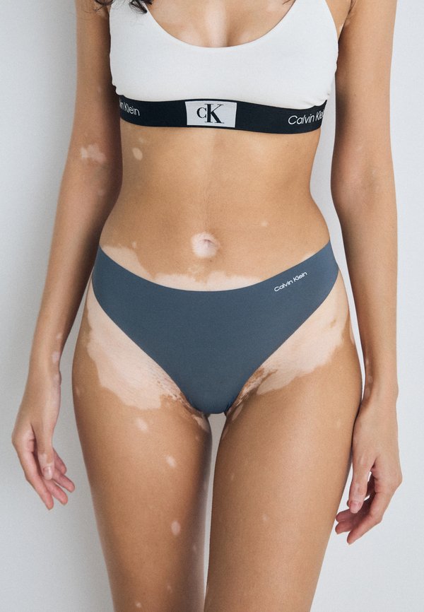 THONG 3 PACK INVISIBLES MICROFIBER - Thong4