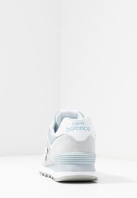 New Balance Sneakersy niskie