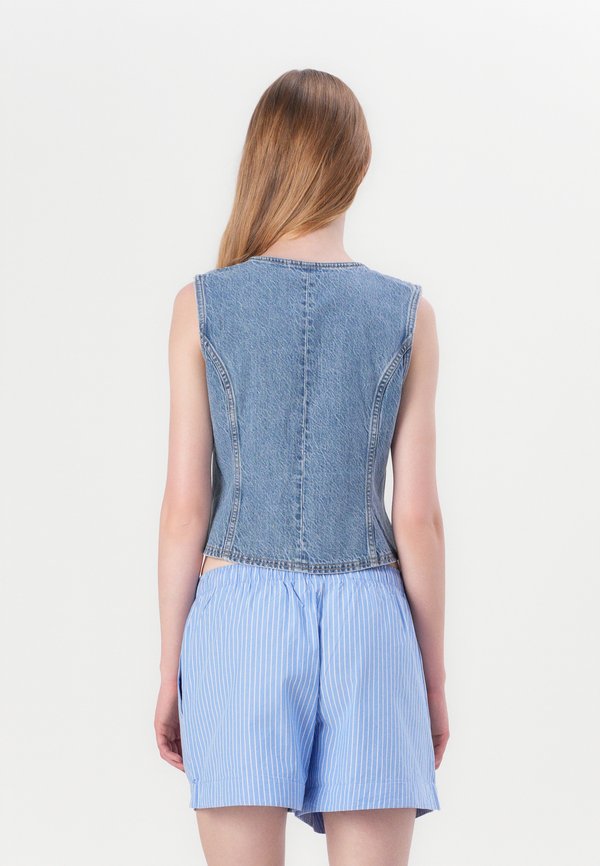 TIE FRONT VEST - Blouse3