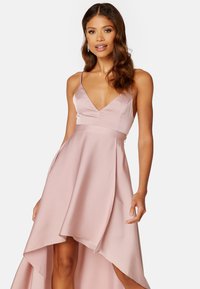 Bubbleroom HIGH-LOW STRAP SATIN MIDI DRESS - Sukienka koktajlowa