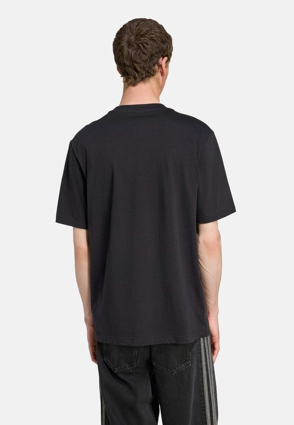 AMG PETRONAS NAS FORMULA ONE TEAM GEORGE RUSSELL TEE - Print T-shirt3