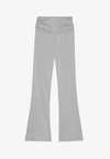 FLARED HIGH RISE LEGGINGS WITH SIDE RUCHING - Retuusid - mottled light grey