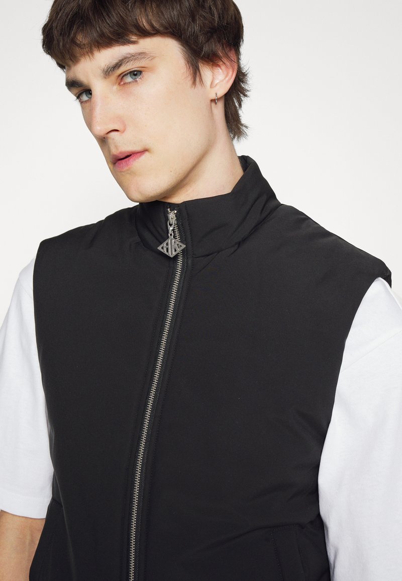 Herren T-shirts & Polos | Han Kjøbenhavn PADDED VEST Weste black/schwarz - JR24696 Herren T-shirts & Polos | Han Kjøbenhavn PADDED VEST Weste black/schwarz - JR24696