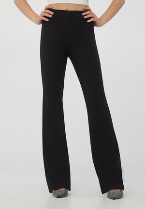 Terranova A ZAMPA ELASTICIZZATI - Pantaloni - nero
