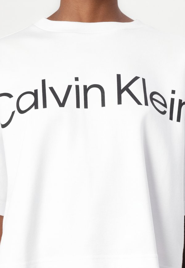 BOXY LOGO GRAPHIC TEE - Print T-shirt4