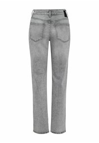 Pelēki džinsi ar taisnu kāju dizainu, kuriem ir divas aizmugurējās kabatas un redzama diegu šūšana gar šuvēm un malām.