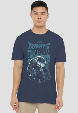 RIVALS SYMBIOTE  TREND - Print T-shirt - mottled dark blue