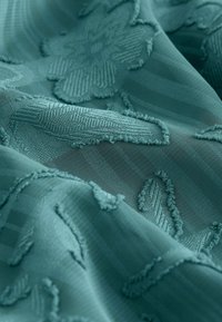 Non sélectionné, teal blue