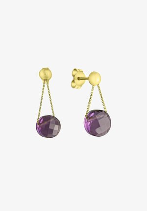 Orecchini in tono oro con gemme viola sfaccettate sospese su una delicata catena. La forma rotonda e la finitura liscia ne esaltano l'appeal visivo.
