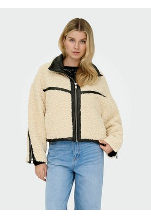 ONLPATTI LIFE TEDDY SHORT  CC OTW - Fleecejas - birch