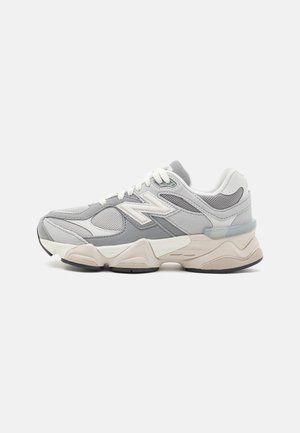 New Balance 9060 UNISEX - Zapatillas - raincloud