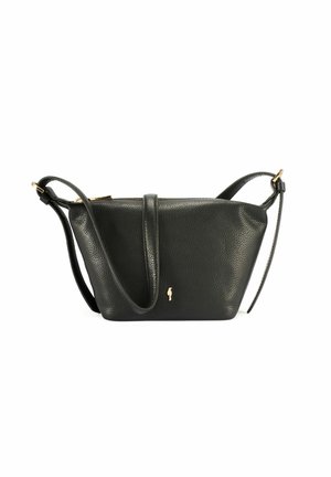 Czarna skórzana torba na ramię z regulowanym paskiem, złotym zamkiem błyskawicznym i małym złotym logo na środku przodu.