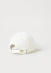 Tommy Hilfiger ESSENTIAL FLAG - Cap - ivory petal