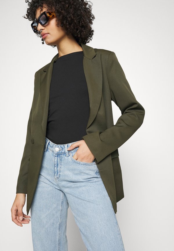 VMJADA MR STRAIGHT - Straight leg jeans2