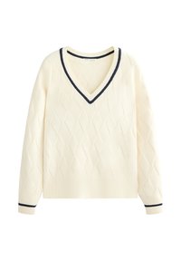Cremefarbener Pullover mit einem Rautenmuster, V-Ausschnitt, geripptem Saum und marineblauen Akzenten an Ausschnitt und Bündchen. Stricktextur.