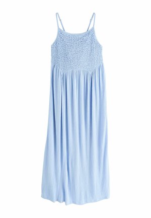 Ljusblå ärmlös klänning med smockad livstycke och flödande kjol. Tillverkad av lätt med ett mjukt tyg.