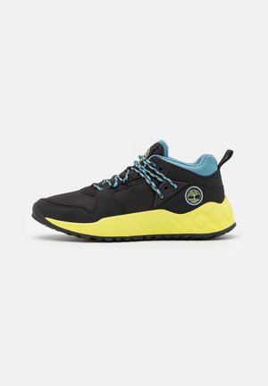 SOLAR WAVE - Sneakers - black/lime