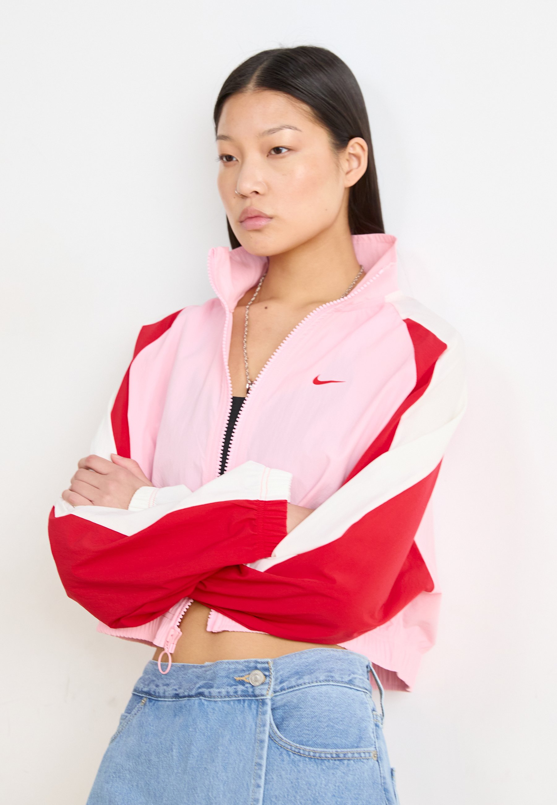 nike windbreaker womens pink and white